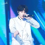 [인피니트] 우효니의 <b>셔츠</b>가 익숙하지 않은가?!