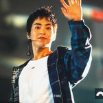 [EXO] 민석이 땀 뻘뻘ㅠ