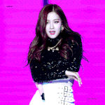 [블랙핑크] <b>로제</b> 움짤이나 사진 좀 주라..
