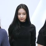 와 손나은 안무영상 몸매 개오<b>진다</b>