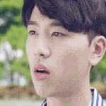 [김우석] 연플리 김우석 미모열일하는 근황 <b>gif</b>