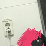[댓글부탁해] 오늘도 화장실에서 <b>충전</b> ^_^