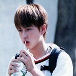이 <b>일본</b>남자 누군지 아는<b>사람</b>?