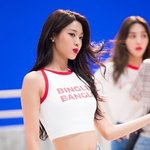 <b>설현</b> 머리는 어케 하는 거야?