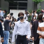 <b>태민</b> 셔츠핏 천상 아이도루