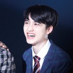 [EXO] 도경수 13년 썩<b>뮤때</b> 화장 아는사람