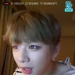[모두드루와] 강다니엘 단독 <b>브이앱</b> 미쳤다