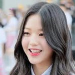 이거 <b>본판</b>이 예쁜 거야?