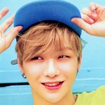[강다니엘] 강다니엘 포카 스캔본