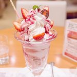 은근 칼로리 <b>폭탄</b> 파르페