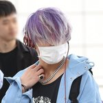 아이콘 3인방 염색한거 특이하네