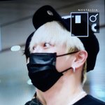 [BAP] 이 헤어와 각도 한정 <b>배드</b>맨 같다