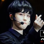 김재환 왜이렇게 잘생겨짐...?