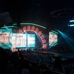 팬들 배려 넘치는 글로벌 아이돌