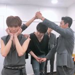 얘네 <b>친목</b> 귀엽다