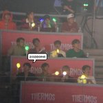 [EXO] <b>엔도</b>시분들도 드레스코드 맞춘건가?