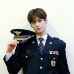 [19] 졸업사진 컨셉 어떡해 ㅔ다들어와줘제발제발