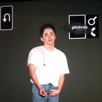 [시우민] 남자들의 <b>로망</b>은 흰티에 청바지라는데(시우민)