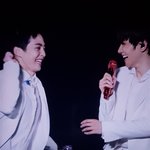 [EXO] 백현이의 이반뚱이 발언에 <b>시오</b>밍 냥냥펀치 냥킥