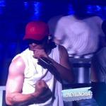 찬열 요즘 <b>벌크</b>업 쩐다;;