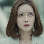 <b>홍수아</b> 아닌거 같아...