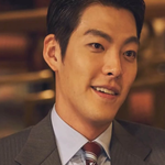 김우빈님 계속 <b>투병</b>중이시네요..