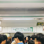 출퇴근 시간에 지하철서 키작은 여성분들 어떻게 버팀?