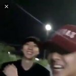 [EXO] 근데 큰스분들 데뷔곡 <b>로봇</b>컨셉이었?