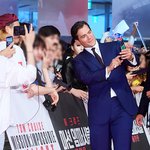 <b>헨리</b>카빌 내한했을 때 사진 보고 있는데 잘생겼네요