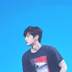 차은우 티저에서 얼굴 도랐다ㅎㄷㄷ