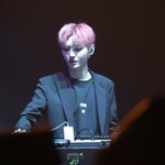 [윤지성] 디제이 한끼옵빠있는 클럽 가구싶어