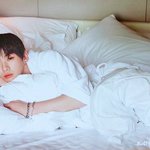 [강다니엘] 강다니엘 <b>가운</b> 포스터 헐 ㅠㅠㅠㅠㅠ