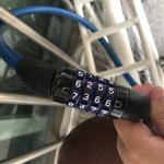 [어이없음] 자전거 자물쇠에 <b>본드</b>