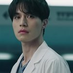 이동욱 이젠 의사 <b>역할</b>