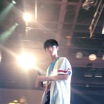 폰<b>카로</b> 찍은 배진영 비율