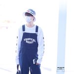 [이대휘] 이대휘 엄청귀여운 공항패션