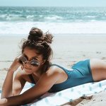 스노우크랩 <b>모노</b>키니 자랑녀