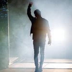 이 오빠는 왜 안늙냐....