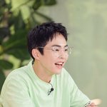 [시우민] 시우민 <b>시원</b>한 곳에서 잘 지내니?