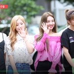 트와이스 뮤뱅출근 <b>나연</b>줌줌