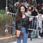 <b>사복</b> 잘입는 연예인 누구라 생각함?