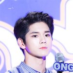 <b>사심</b> 1도 없이 잘생긴 남돌