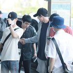 [EXO] 찬열이 <b>악수</b>하는거 왤케 귀엽냐ㅋㅋㅋㅋㅋ