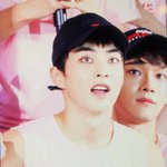 [EXO] 김<b>형제</b> 이목구비 무엇