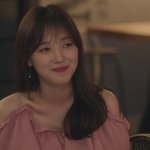 [댓글부탁해] <b>수아</b>가 입은 오프숄더 이쁘지 않냐