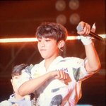 [박우진] 트포 의상 드디어 새로 바꼈네