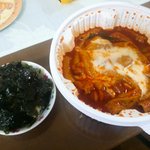 엽떡 먹는<b>중임</b>ㅠㅠㅠ
