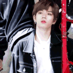 [엔터톡] 아니 유타 정말 트와이스 정연 닮았잖아.<b>gif</b>