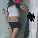 [댓글부탁해] 나 살 빼고 처음으로 <b>수영장</b> 가는데 봐줘