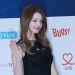 백인 여성이 미의 기준인게 <b>만악</b>의 근원임